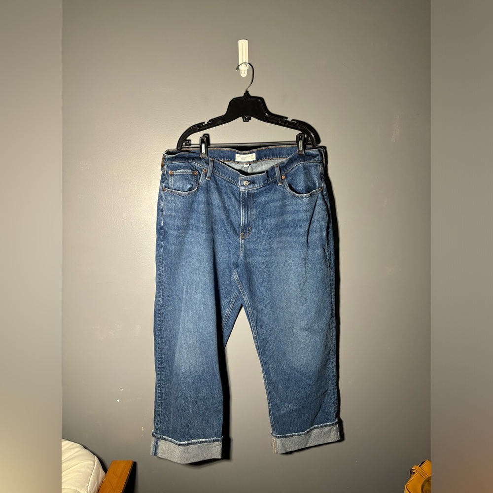 Abercrombie & Fitch Wide-Leg Blue Jeans - Picture 2 of 5